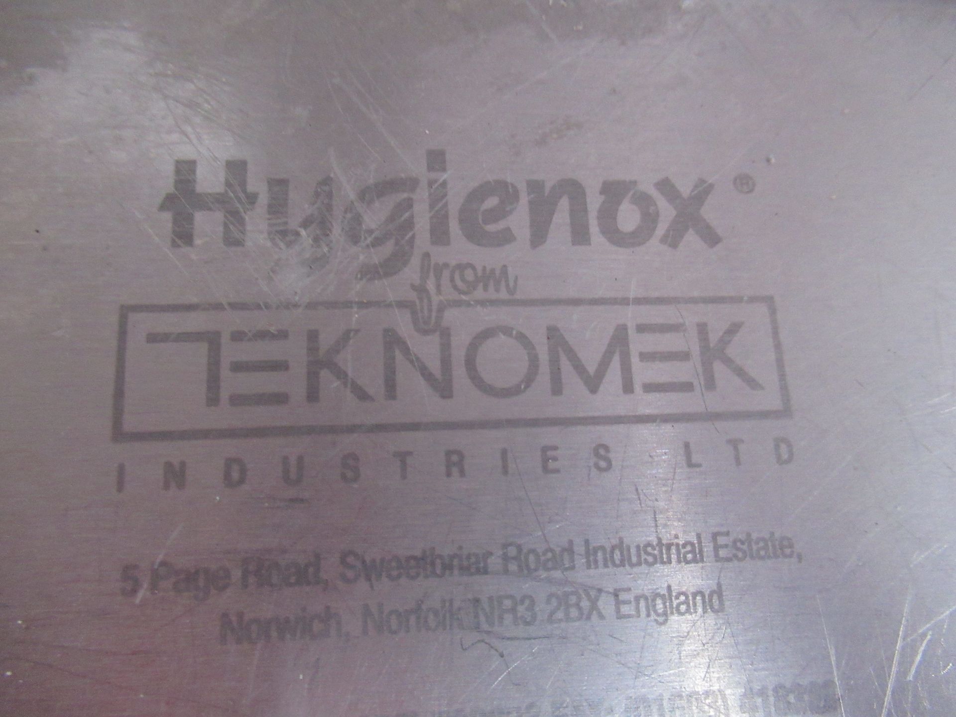Teknomek Hygienox stainless steel desk 700 x 610 top and 1000mm height to top - Image 3 of 4
