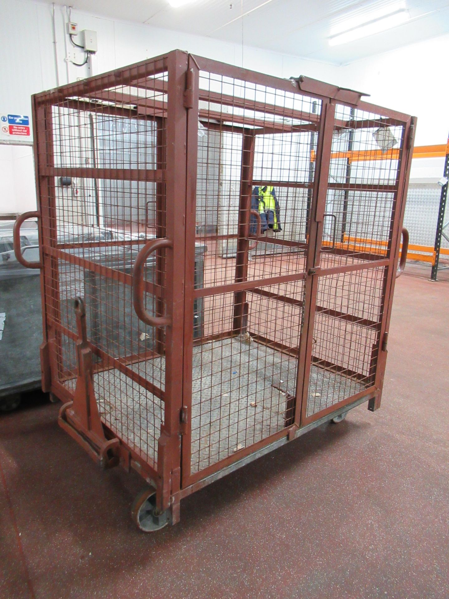 Barret mobile open top cage, galvanised steel 1200mm wide x 1500mm long x 1500mm high with draw bar - Image 2 of 6