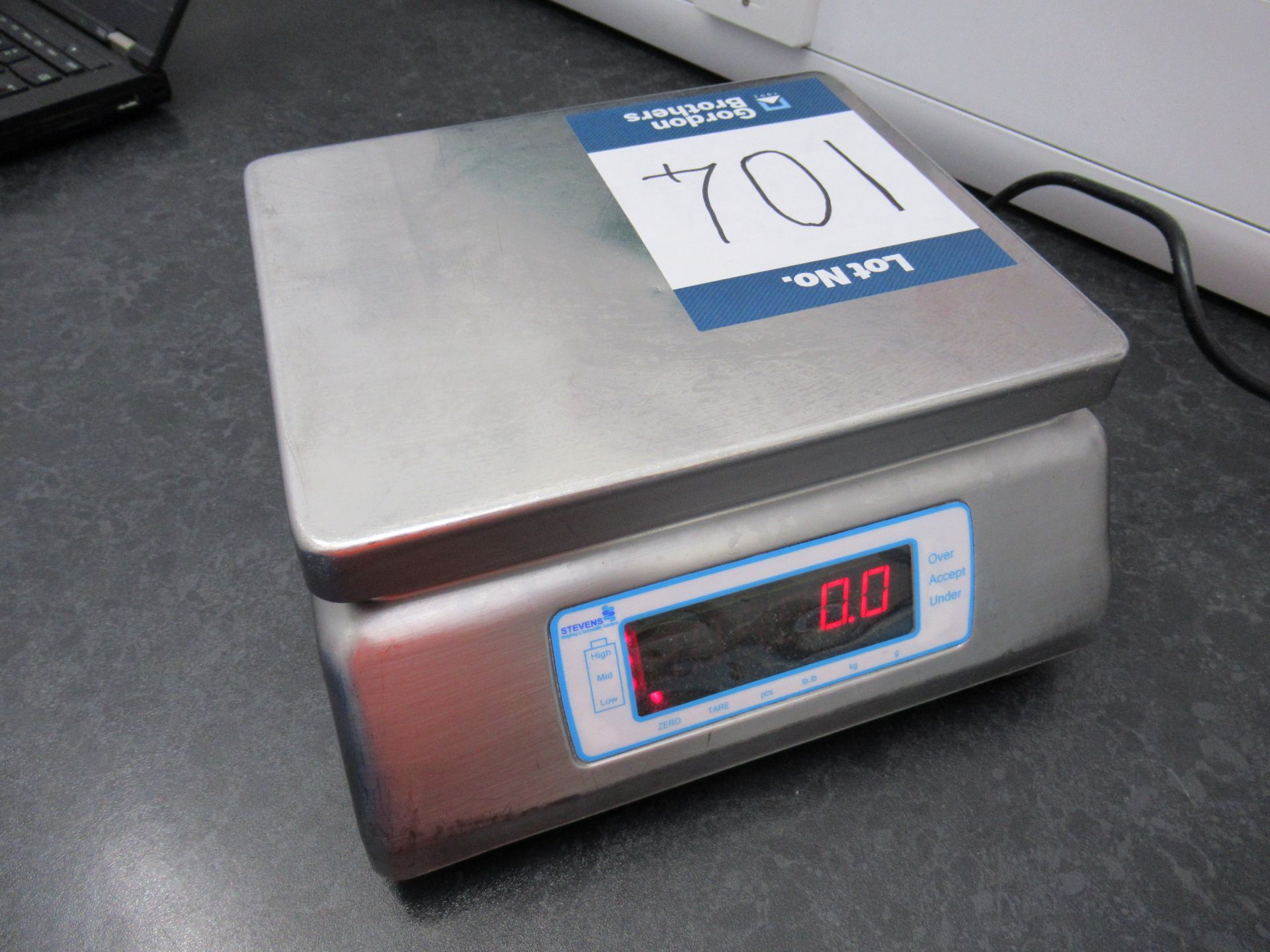 Stevens Super-SS B-100 digital weigh scale Serial no. 201805140, 7.5kg x 0.5g, platform dimensions - Image 4 of 5