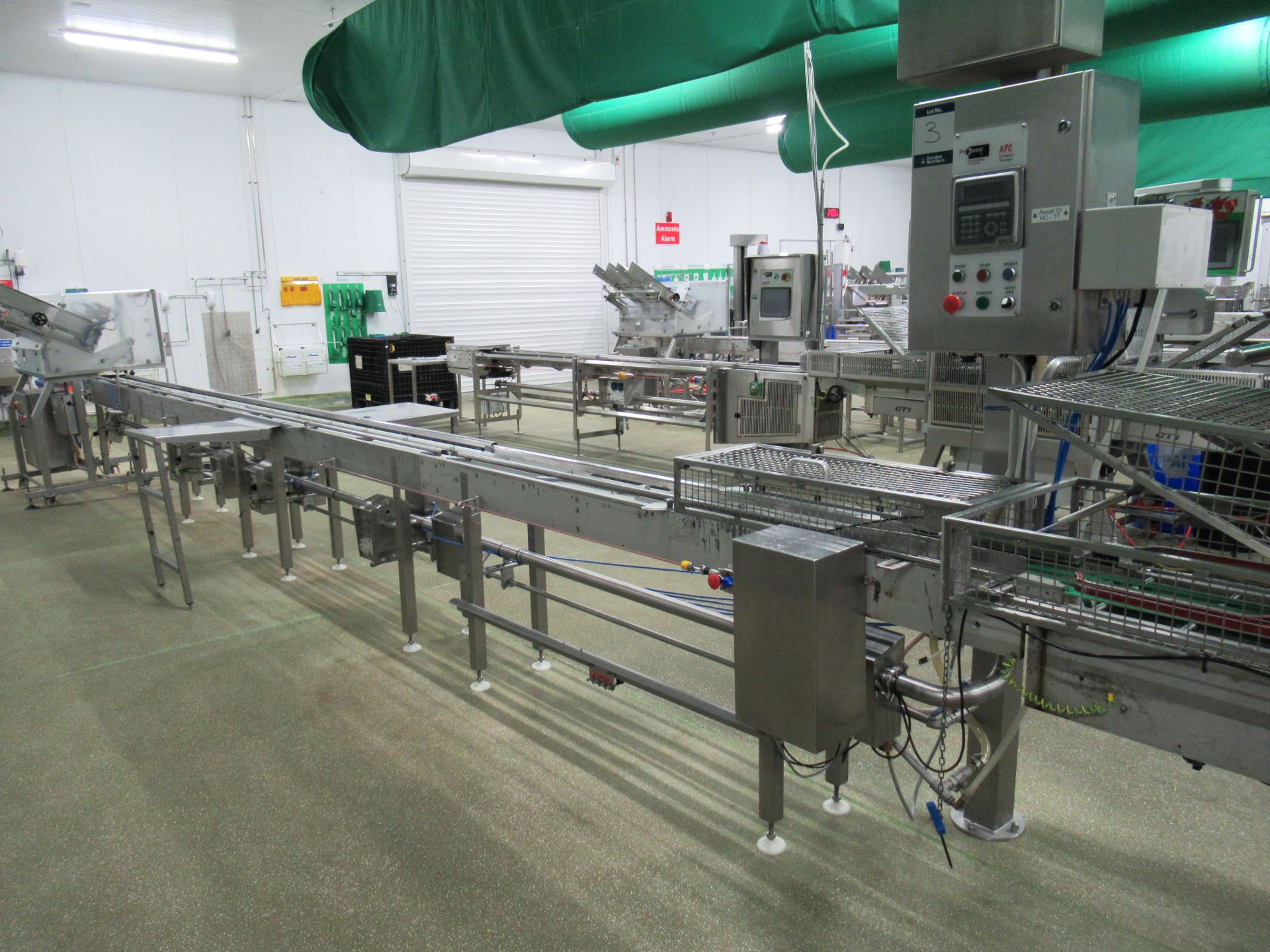 Proseal APC indexing chain conveyor Serial no: 1303, approximately 8m long, with adjustable tray - Image 2 of 11