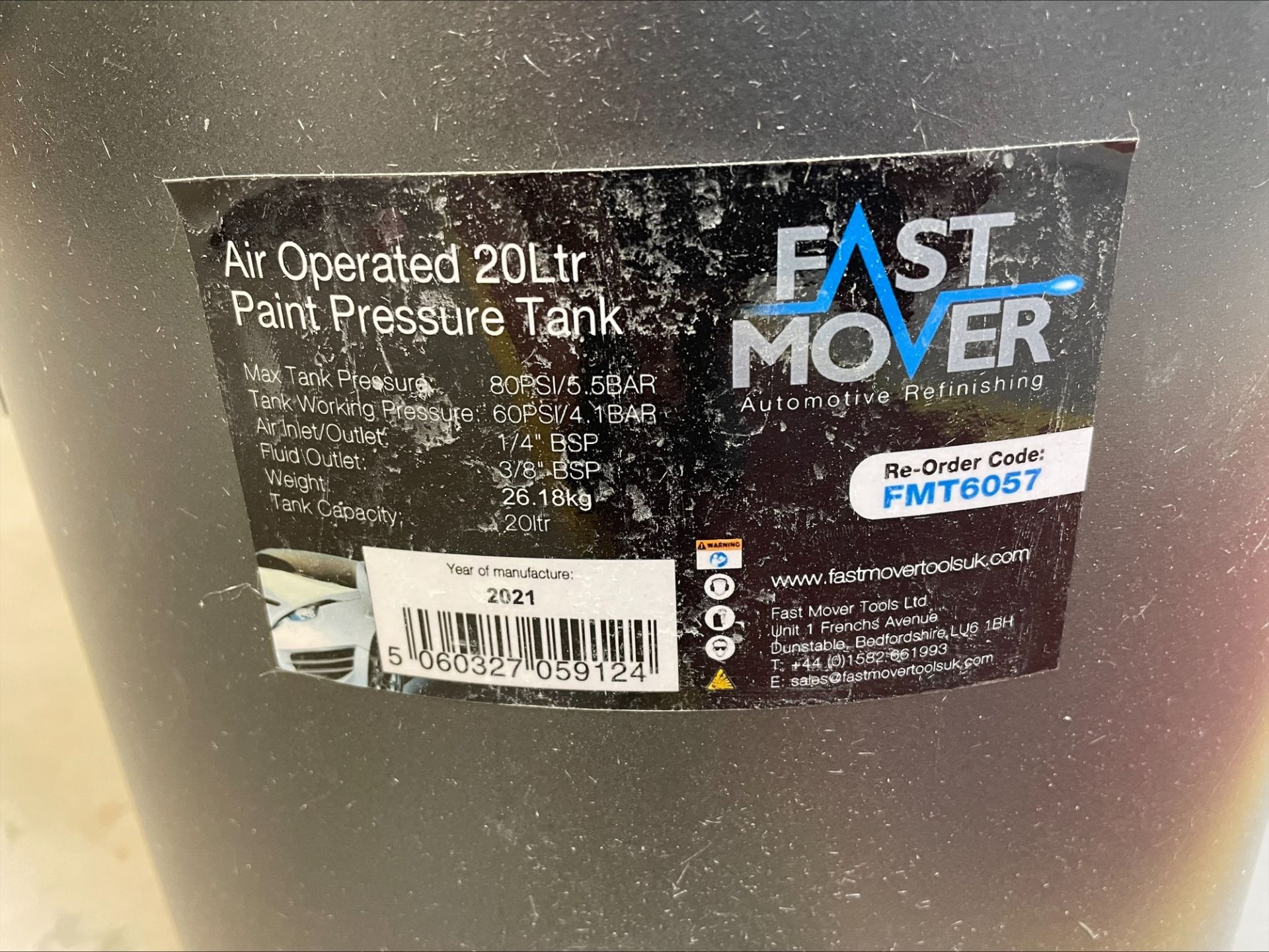 Fast Mover FMT 6057 air operated 20 litre paint pressure tank (2021) - Image 2 of 3