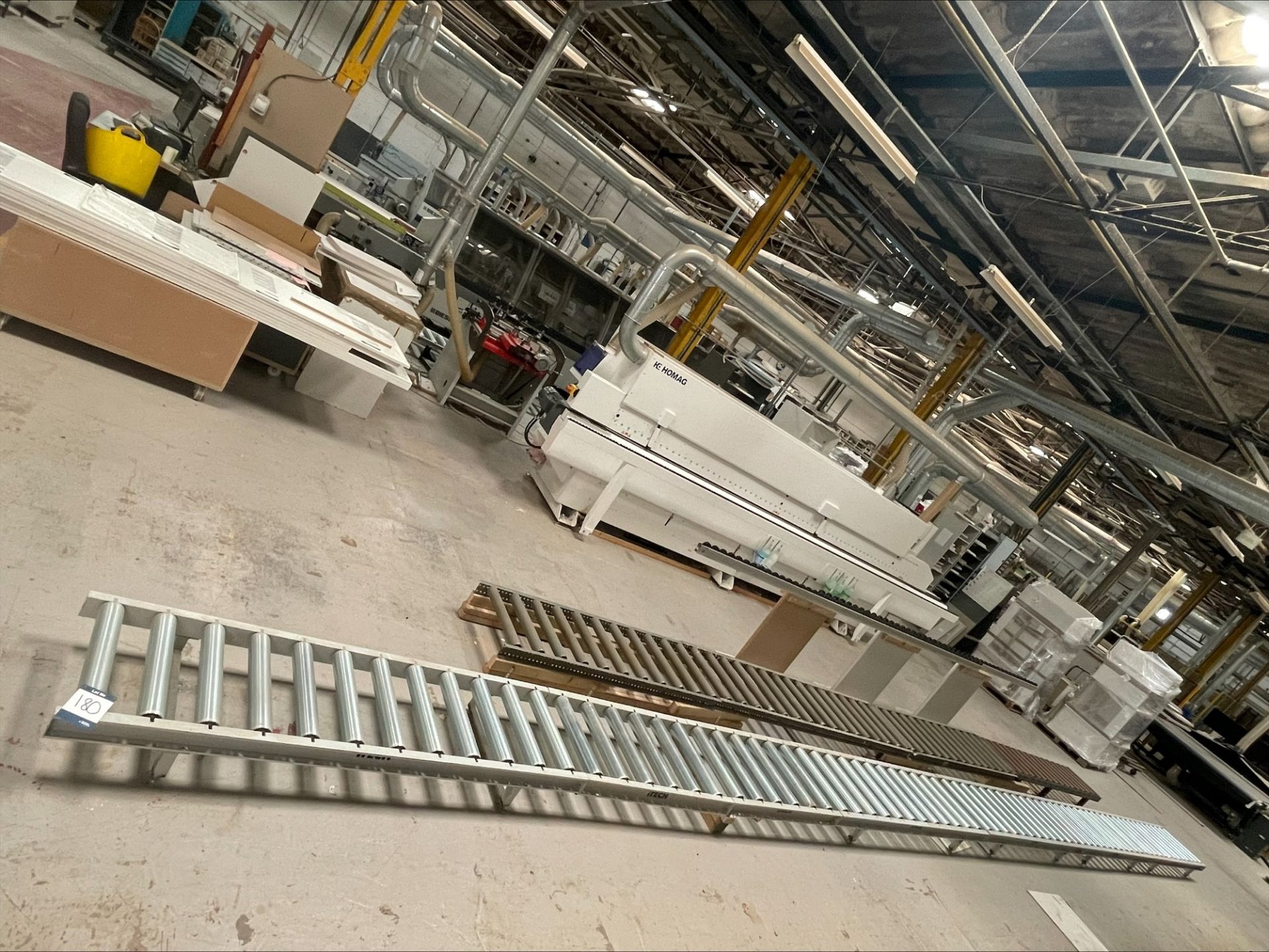 iTech 7 section gravity roller conveyoring, total width: 600mm, total length: 12,020mm, height: - Image 4 of 4