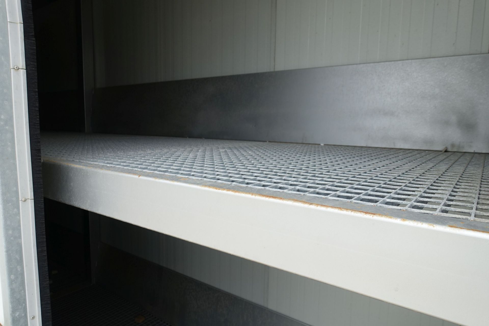 Intracon Chilled Container, 9m Long x 1.5m Deep x 3m High (aproximaely) with MDH-NF-2034A Chiller, - Image 10 of 12