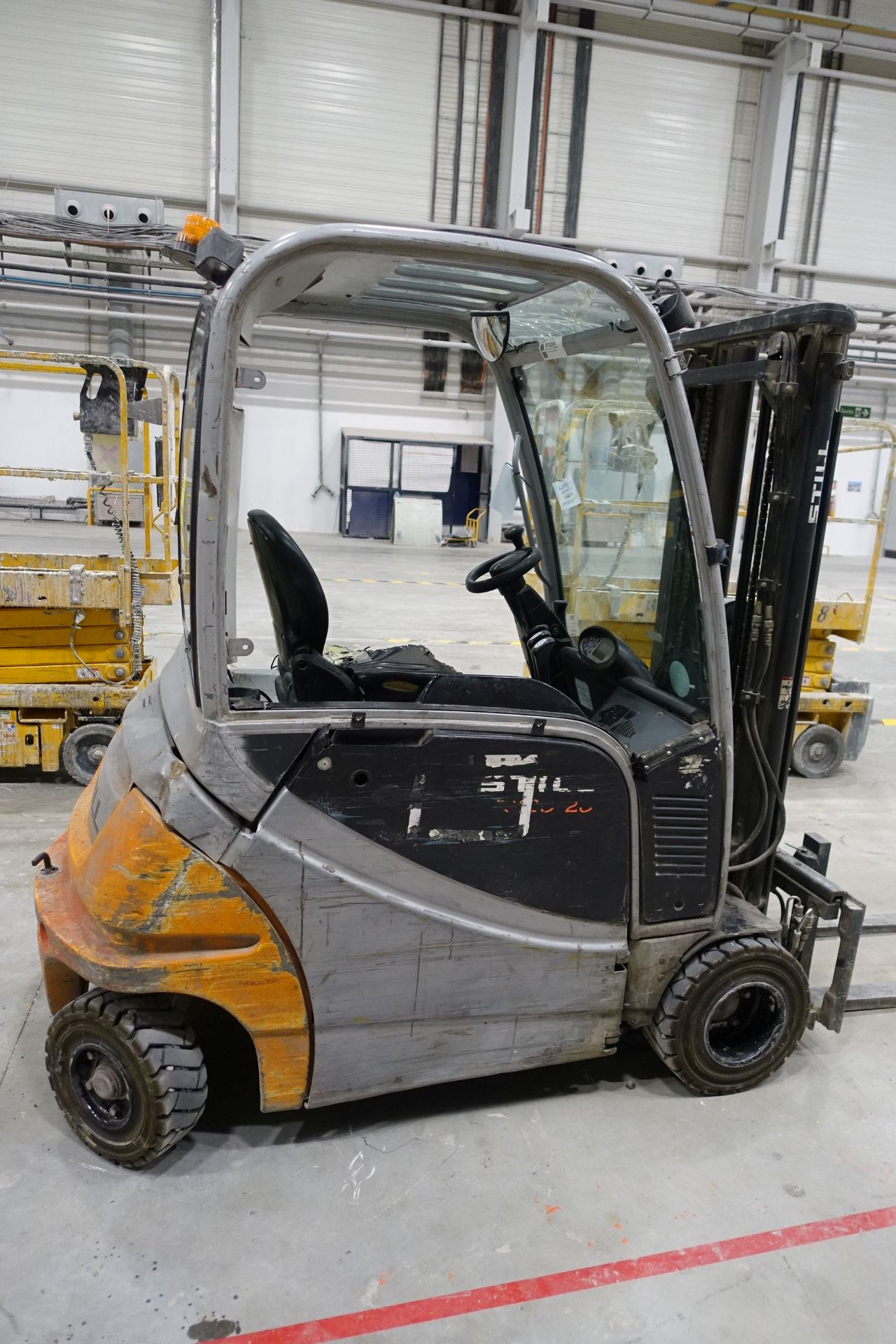 STILL RX20-20P Electric Forklift Truck, 2,000kg Capacity with Sideshift, Ser # 516216H00380 (2017) - Image 6 of 44