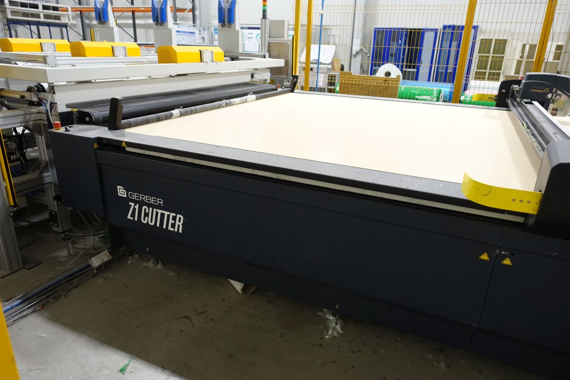 GERBER 'Z1 CUTTER' Materials Dry Cutting Machine, 6-Roll Feed Stand, CC Sistemas '282' Feeder - Image 21 of 39