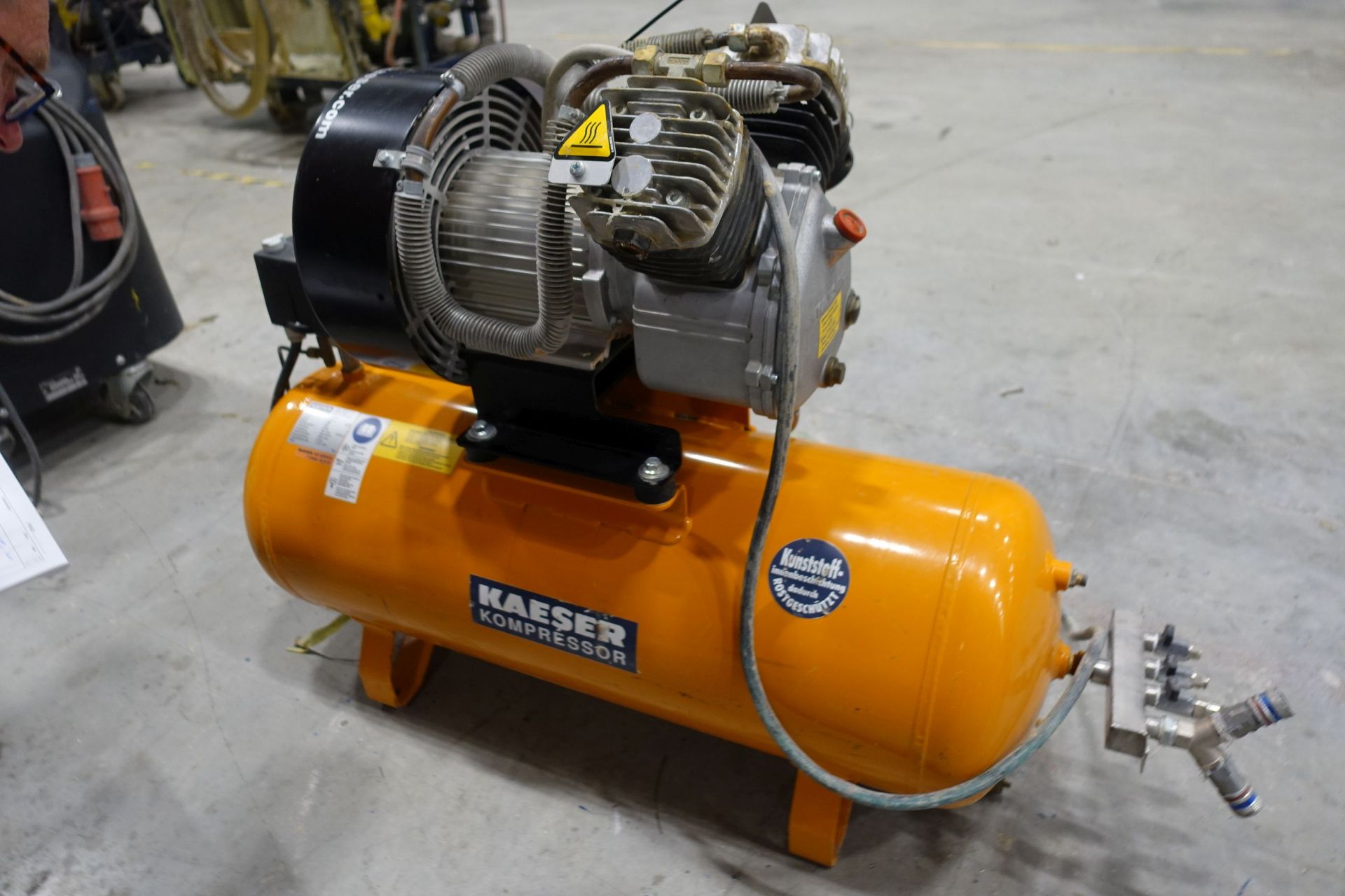 KAESER EPC 440 100 Air Compressor, Ser# 1008 (2017) - Image 4 of 9