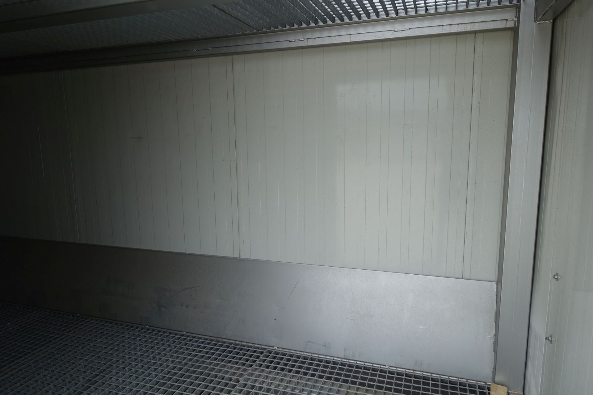 Intracon Chilled Container, 9m Long x 1.5m Deep x 3m High (aproximaely) with MDH-NF-2034A Chiller ( - Image 13 of 15