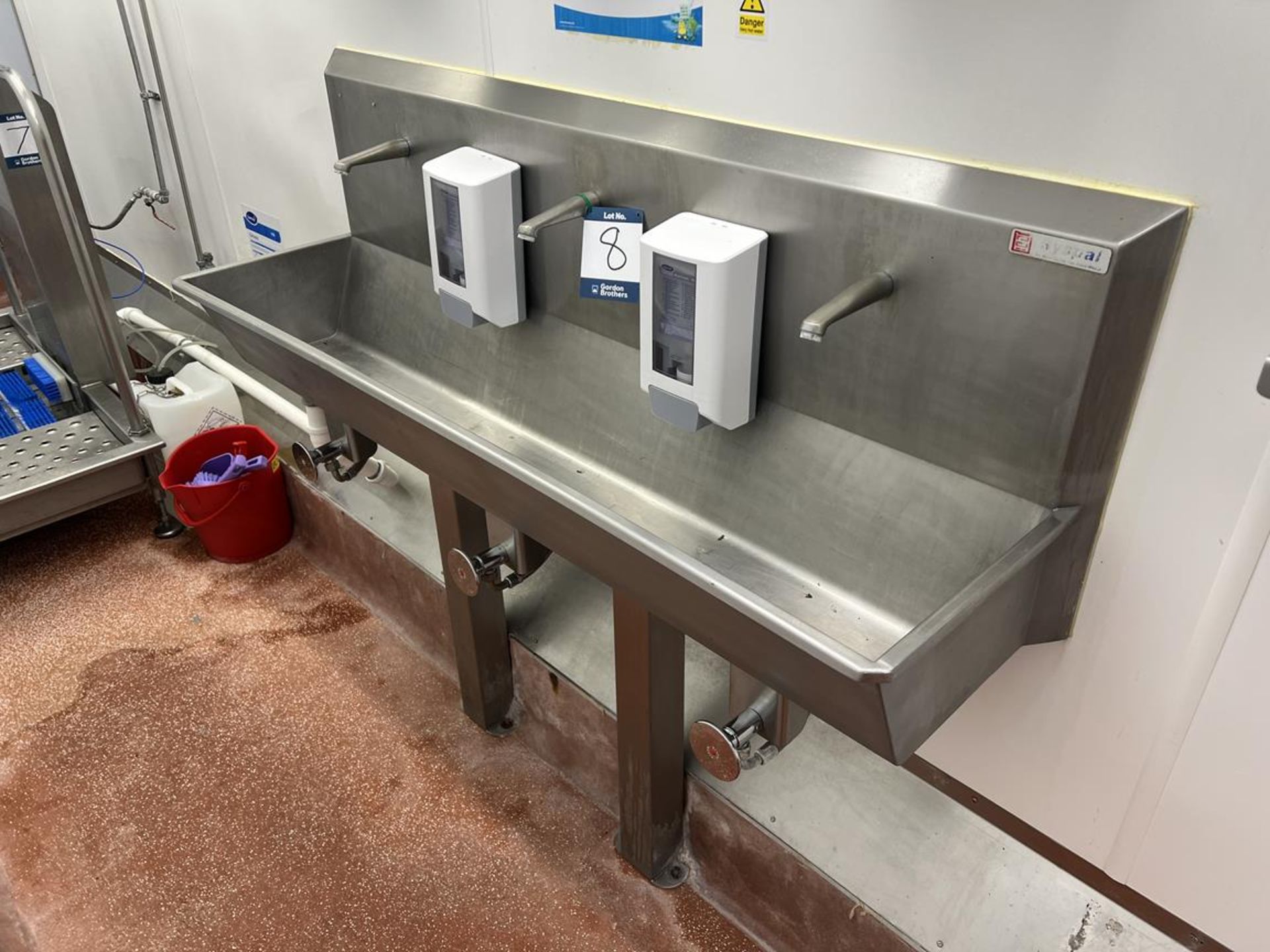 Syspal, wall mounted, three position, stainless steel knee operated handwash sink unit, 1540mm x