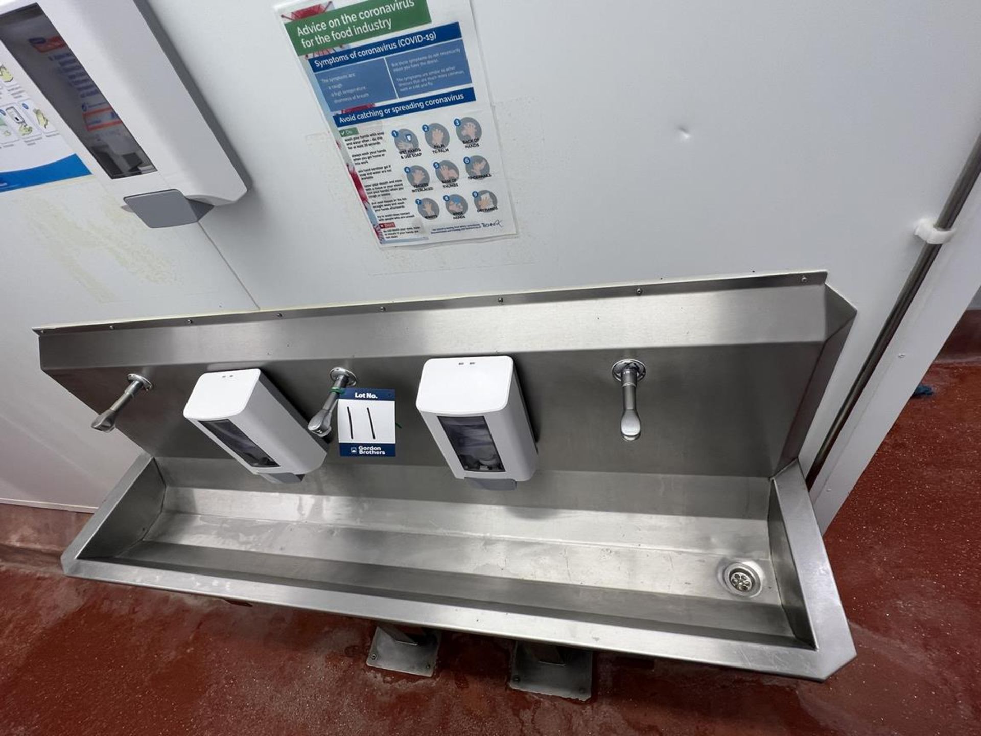 Hygienox Teknomek, three position, knee operated, stainless steel sink unit, 1.6m x 380mm x 1.3m (H) - Image 8 of 10