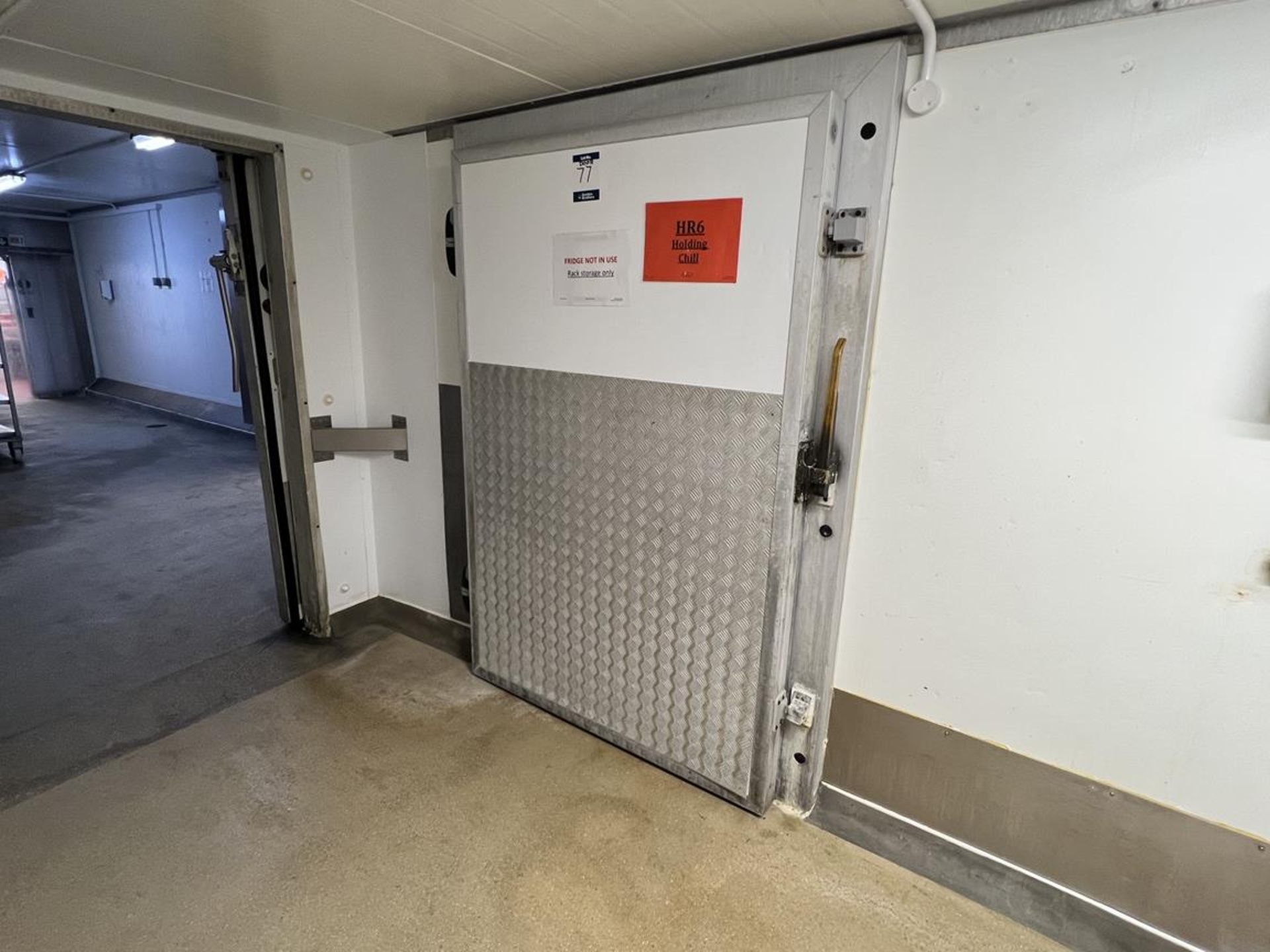 HR6, refrigerated room opening door, 1210mm x 2010mm (H)