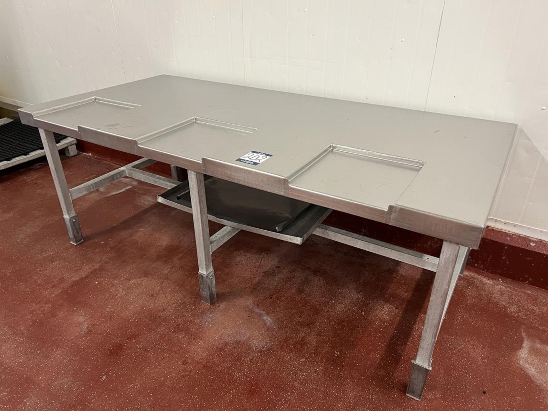 Stainless steel preparation table, 3000 x 1500mm