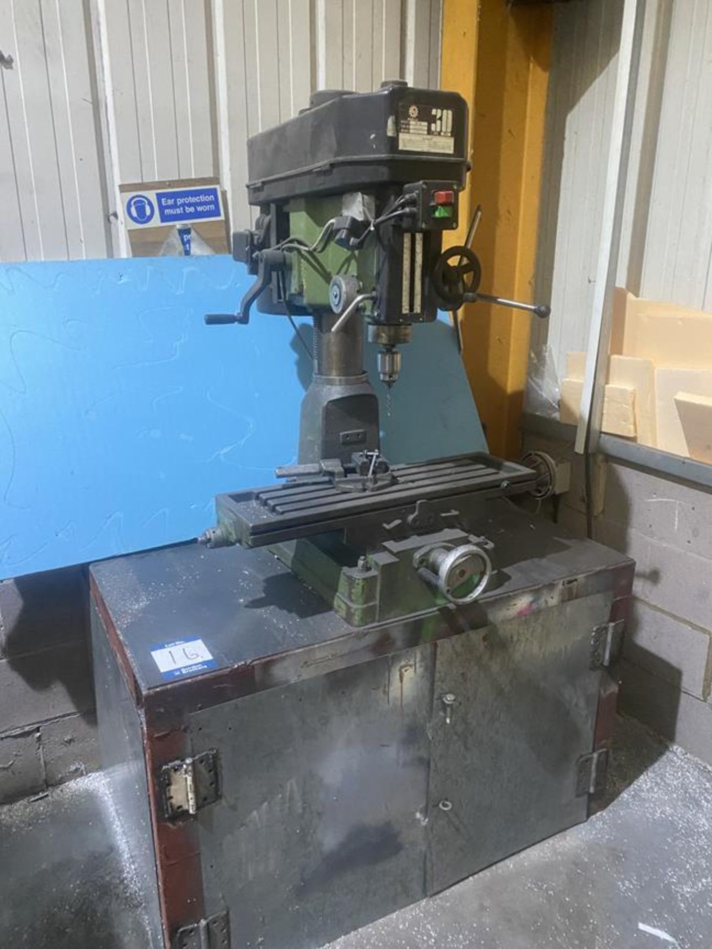 Kong bench top milling machine model RF30 mounted to steel workbench, serial No 982550 with 4" - Image 2 of 5