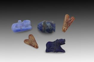 An Ancient Egyptian Mix Lot of Lapis Lazuli Lion + Fish, Agate Flies and a Faience Animal Height o