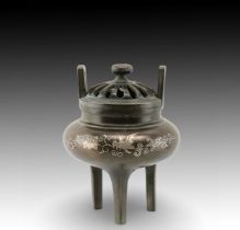 A Japanese Incense Burner from Circa 1870s (Meiji Period) with Silver Inlay depicting a Bird with Fl