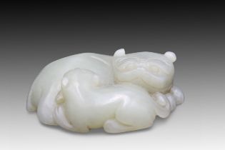 A Chinese Jade Carving of a Mother Cat Caring for her Cub, from the 18th-19th Century in the Qing Dy