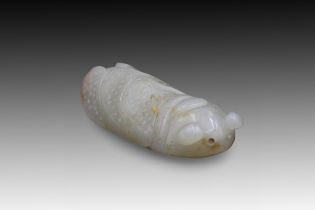 A Chinese Jade Pendant Depicting a Cricket from the 17th-18th Century. Length: Approximately 7cm