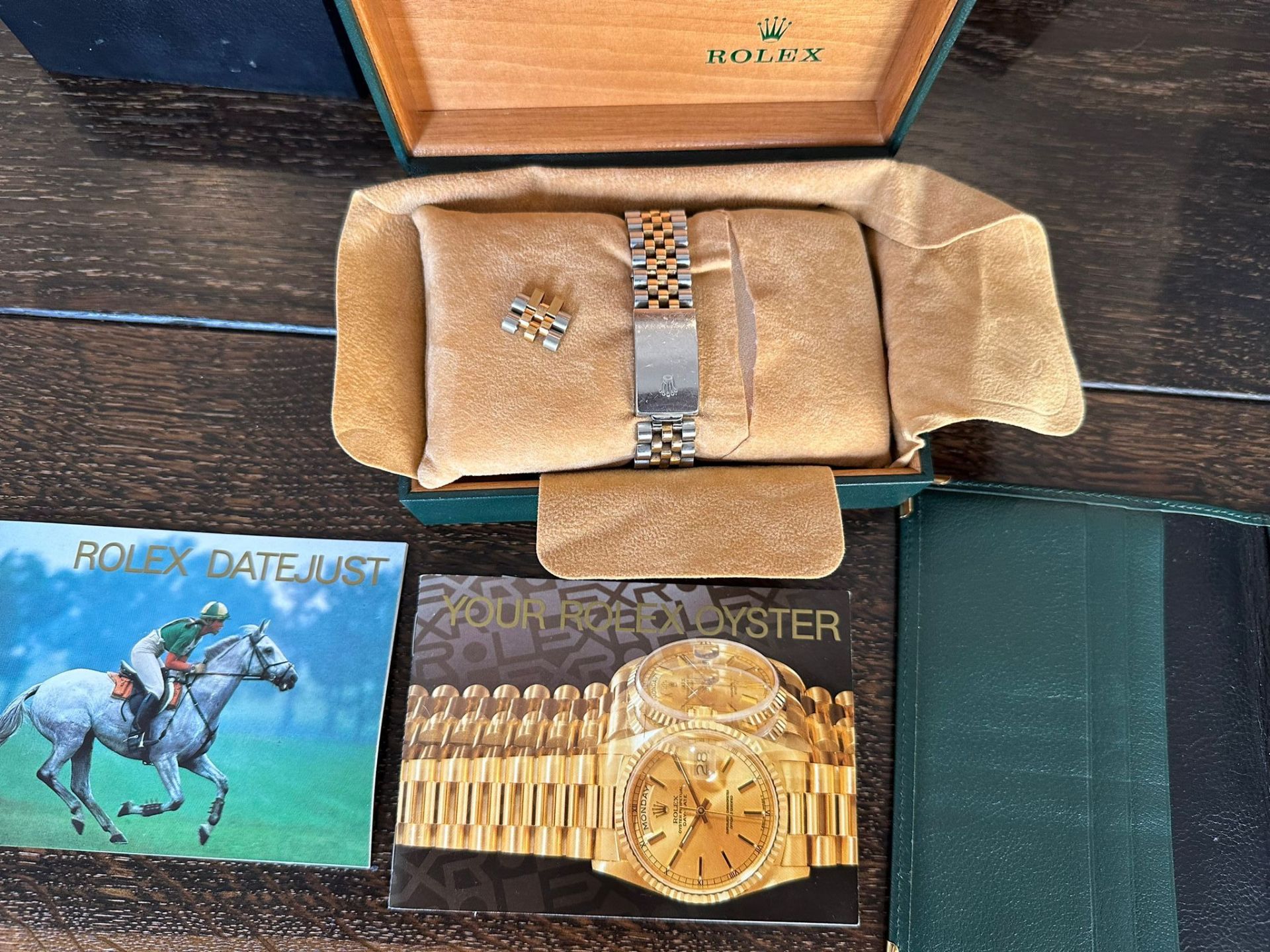 Rolex Datejust 36mm (1998). Bi metal Jubilee bracelet. All paperwork with Wallet, Card holder - Image 2 of 4