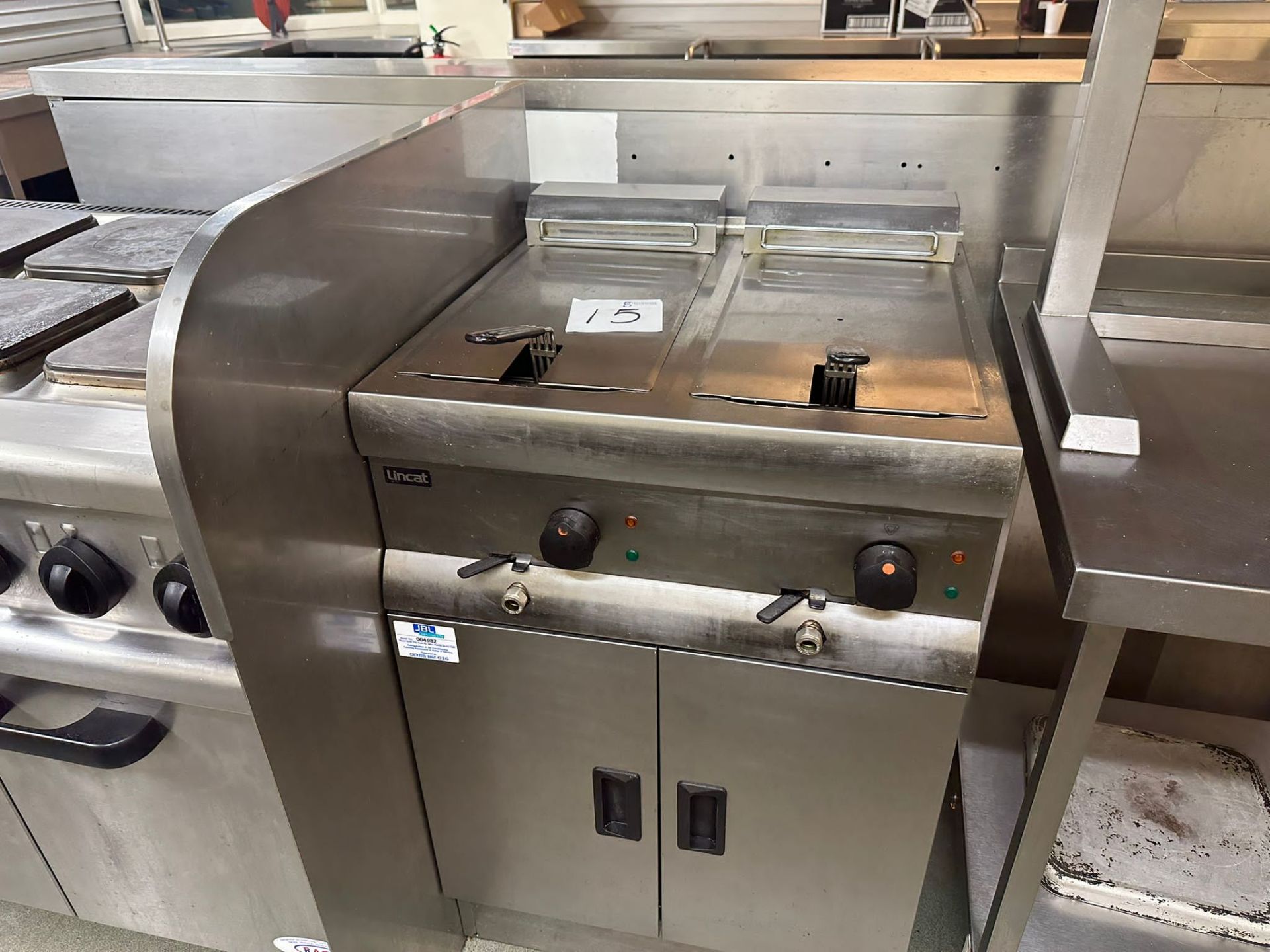 LINCAT Double Fryer Freestanding Electric