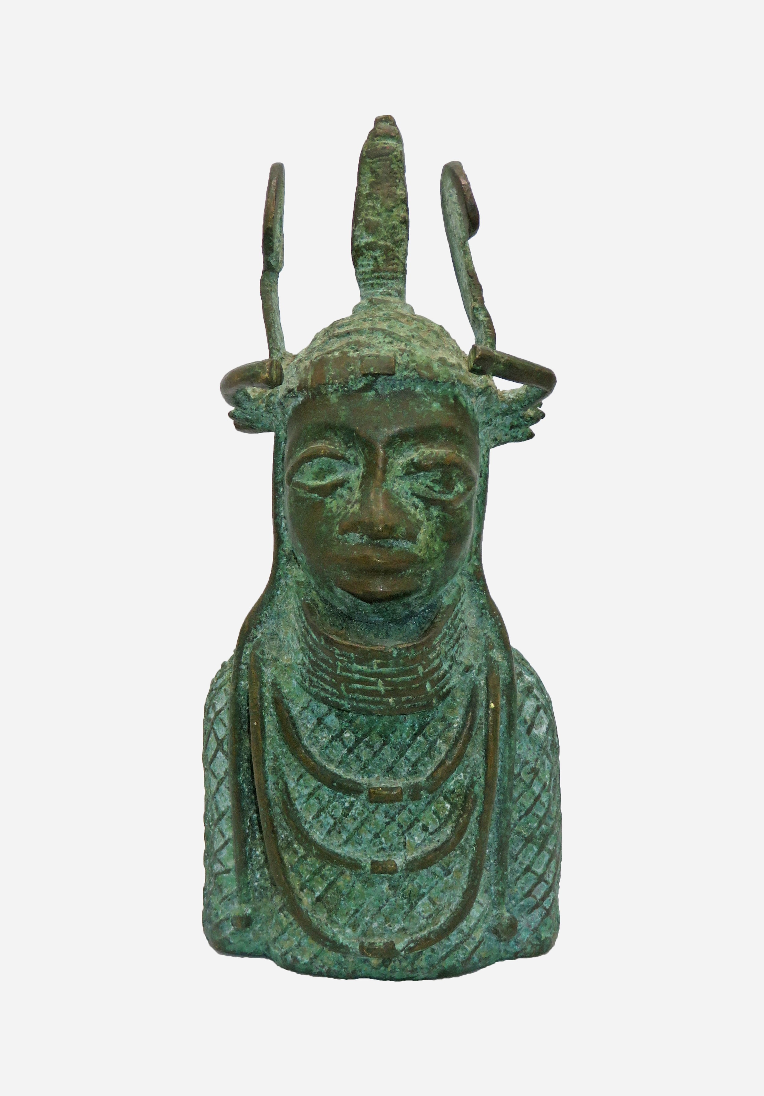 An African mid 20th Century bronze Oba (King) head sculpture, green patina all over. Height 19.5cm.