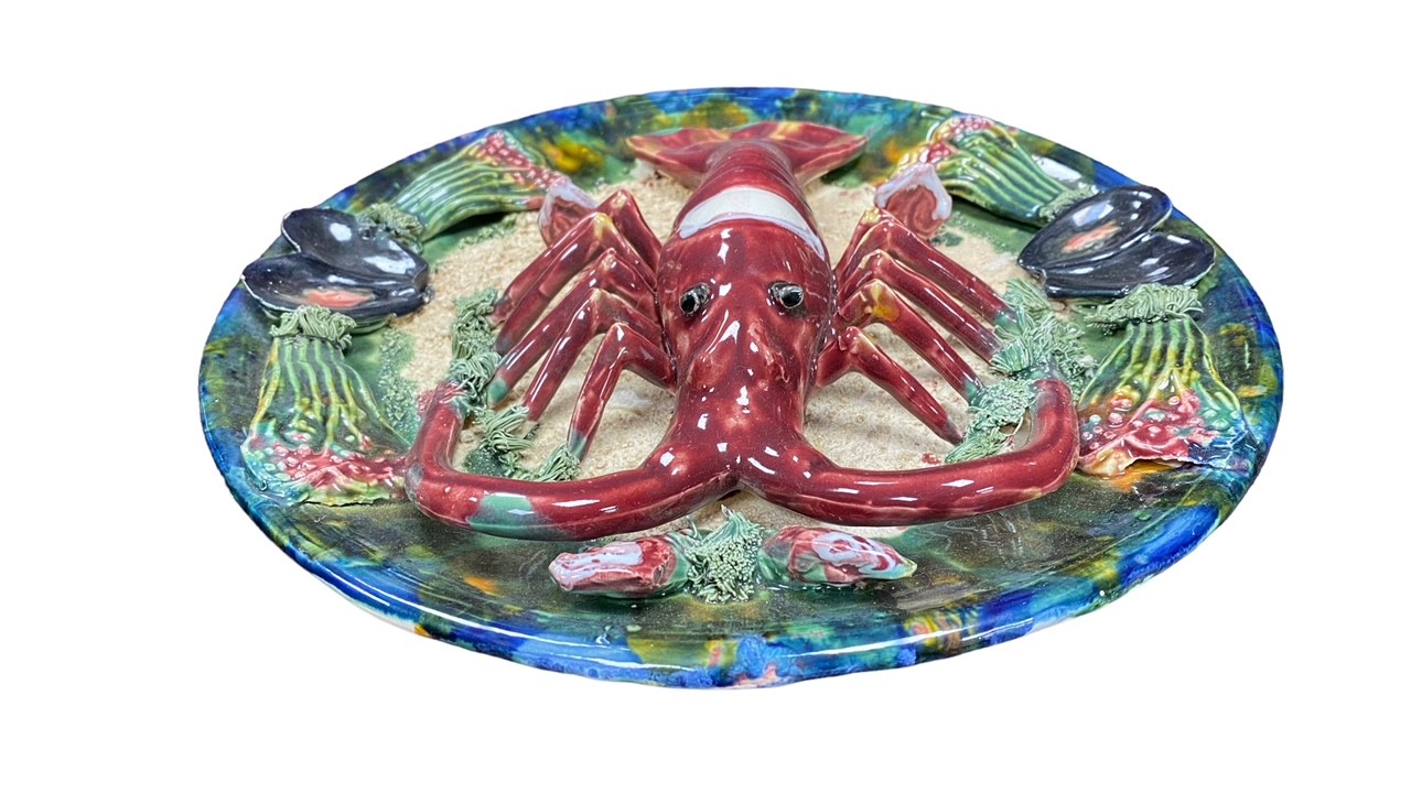 Two Majolica dishes - a crab and a lobster. - Image 5 of 7