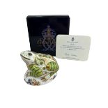 A Royal Crown Derby toad paperweight, gold stopper, exclusive edition 2917 / 3500. Height 7cm. Boxed