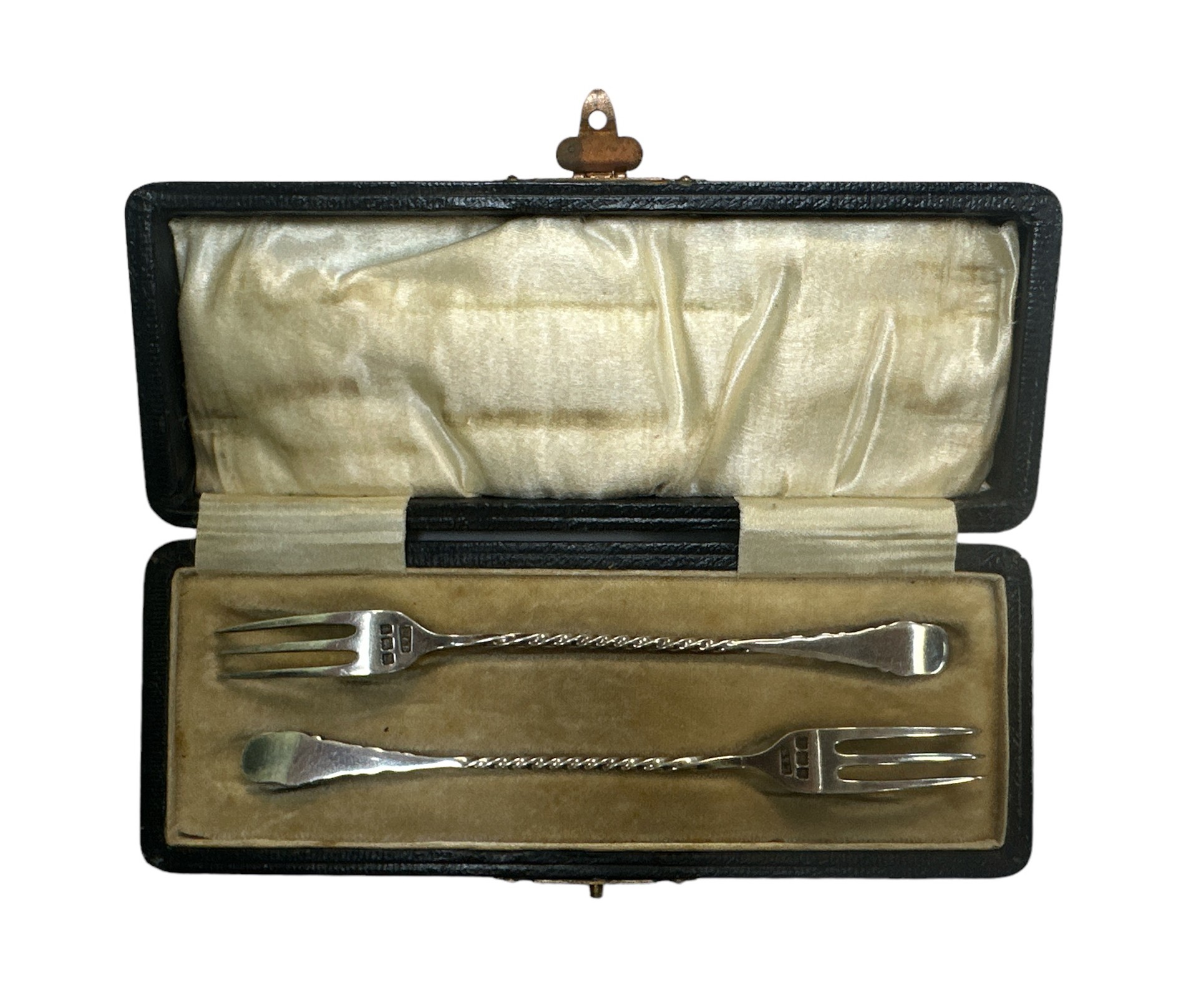 Levi & Salaman cased pair of silver pickle forks, Birmingham 1911, combined weight approx. 14.8g - Image 2 of 3