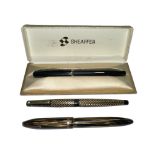 Range of 3 Sheaffer fountain pens (1 with 14ct gold nib), one is boxed.