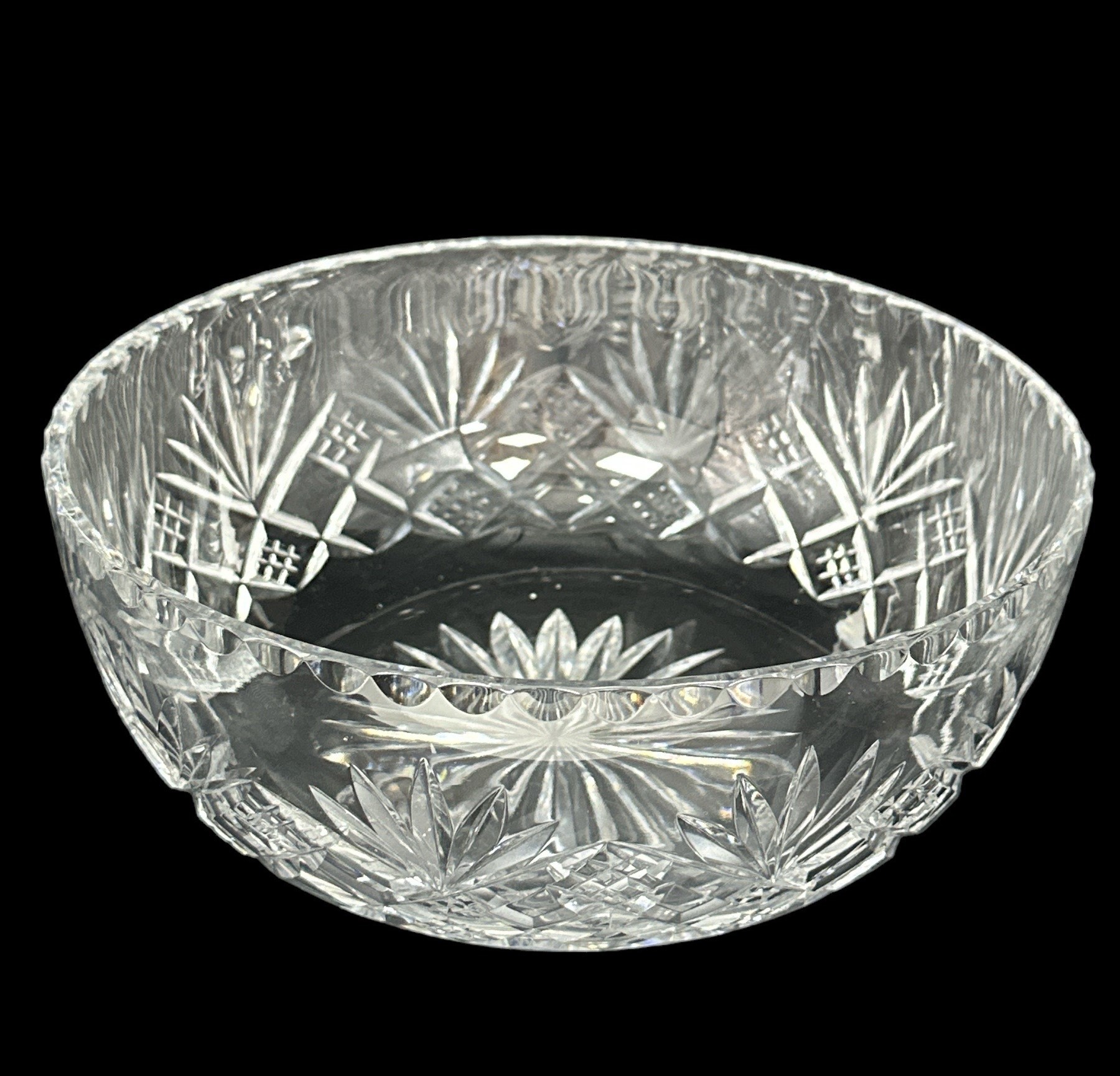 A large hand-crafted Tudor Crystal fruit bowl. In box. In good condition.