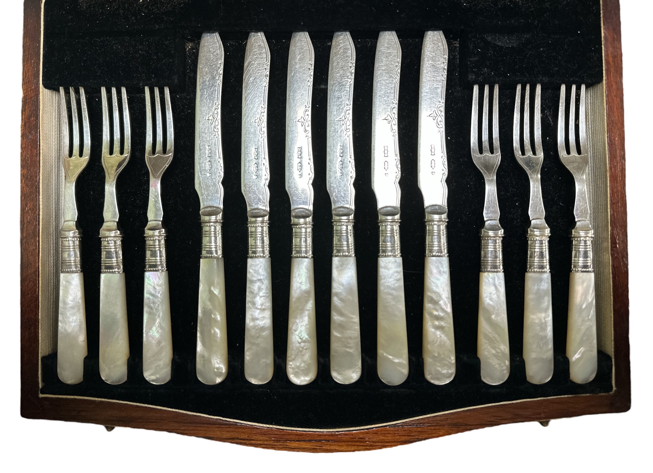A twenty-four piece Victorian silver plate dessert cutlery set - Image 3 of 3