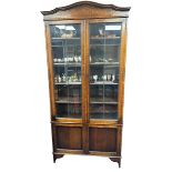 Glazed display cabinet with two doors and 2-door cupboard below, width 90cm, depth 30cm, height