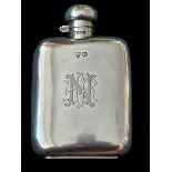 An Edwardian silver hip flask by G & J.W. Hawksley with Sheffield 1901 hallmarks. Dimensions