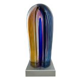 Göran Wärff (1933-2022) – Large Unique iridescent tall dome glass sculpture, Göran Wärff for Kosta