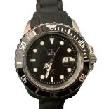 Very Large Divers Watch with magnified date aperture, quartz movement, black rubber strap, 013 / 200