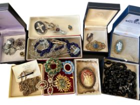 Several items of costume jewellery, a couple of pieces missing stones. Please see the buyer's