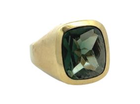 A green paste signet ring stamped 585, Size T. Weight 9.43g. Please see the buyer's terms and