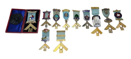 Masonic Past Masters Jewels (11) with Maryland Lodge No.5984 to W.Bro. William R. Gordon 1968,