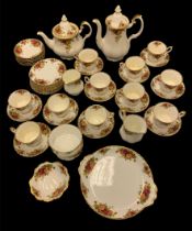 Royal Albert Old Country Roses 48 piece tea / coffee wares (48)