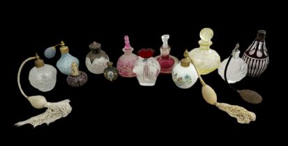Perfume Bottles Comprising of One Oleg Cassini, crystal glass with screw in stopper in the form of
