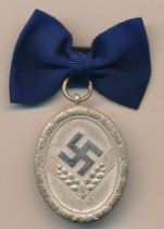 Germany, Second World War, Third Reich RAD 12 year long service Medal, with woman’s ribbon-bow