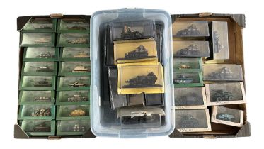 Atlas Editions Ultimate Tank Collection plus other magazine military models, generally mint to