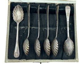 Set of 6 silver sugar spoons, Thomas Bradbury & Sons Ltd, Sheffield 1905. 76g.