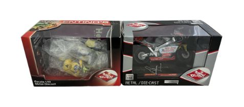 Guiloy 1/10th scale signed Valentino Rossi motorbikes, certificates of authenticity by Heroes