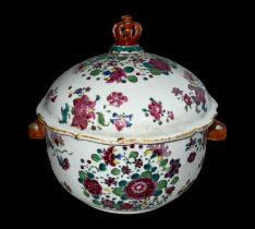 Chinese famille rose tureen and cover, famille floral decoration to side and lid, the lid having a