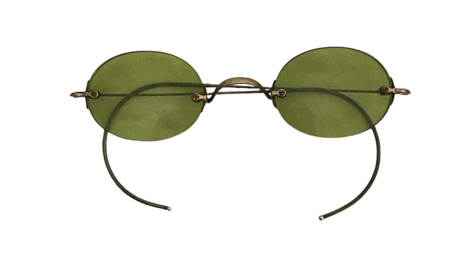 Lawrence & Mayo, antique pair of green tinted glasses / sunglasses in original Lawrence & Mayo case.