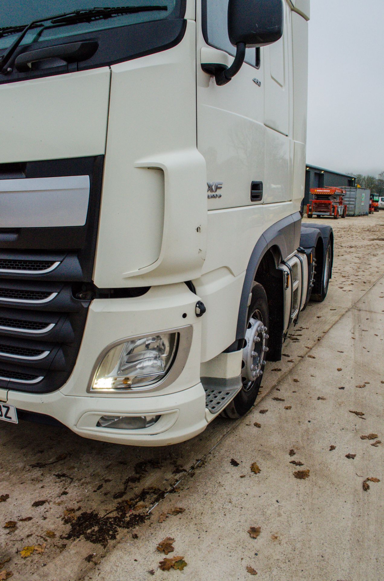 DAF 460-XF Euro 6 6x2 tractor unit Registration Number: PX66 KBZ Date of Registration: 24/09/2016 - Image 9 of 25