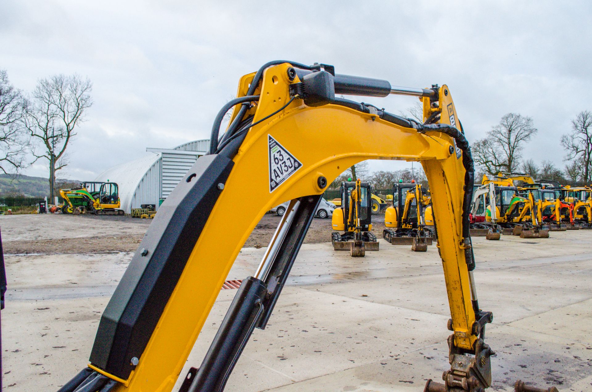 JCB 8026 CTS 2.6 tonne rubber tracked mini excavator Year: 2019 S/N: 2761110 Recorded Hours: 1332 - Image 11 of 24