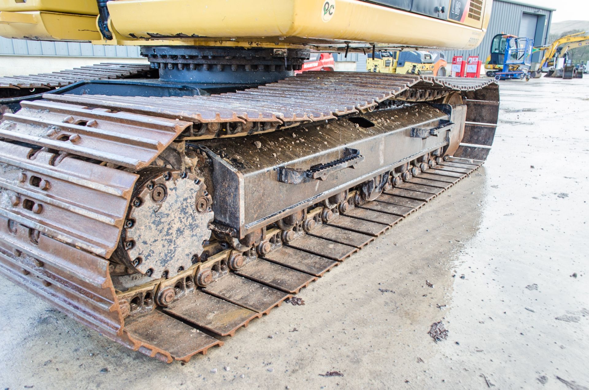 Caterpillar 313F LGC 13.8 tonne steel tracked excavator Year: 2017 S/N: CAT0313FVGJD10187 Recorded - Image 10 of 33