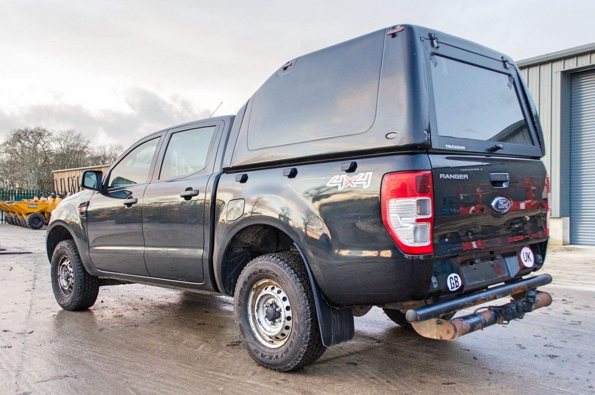 Ford Ranger 2.2 TDCi 160 XL manual 4x4 double cab pick up (Ex MOD) VIN: 6FPPXXMJ2PGS26940 Date of - Image 4 of 34