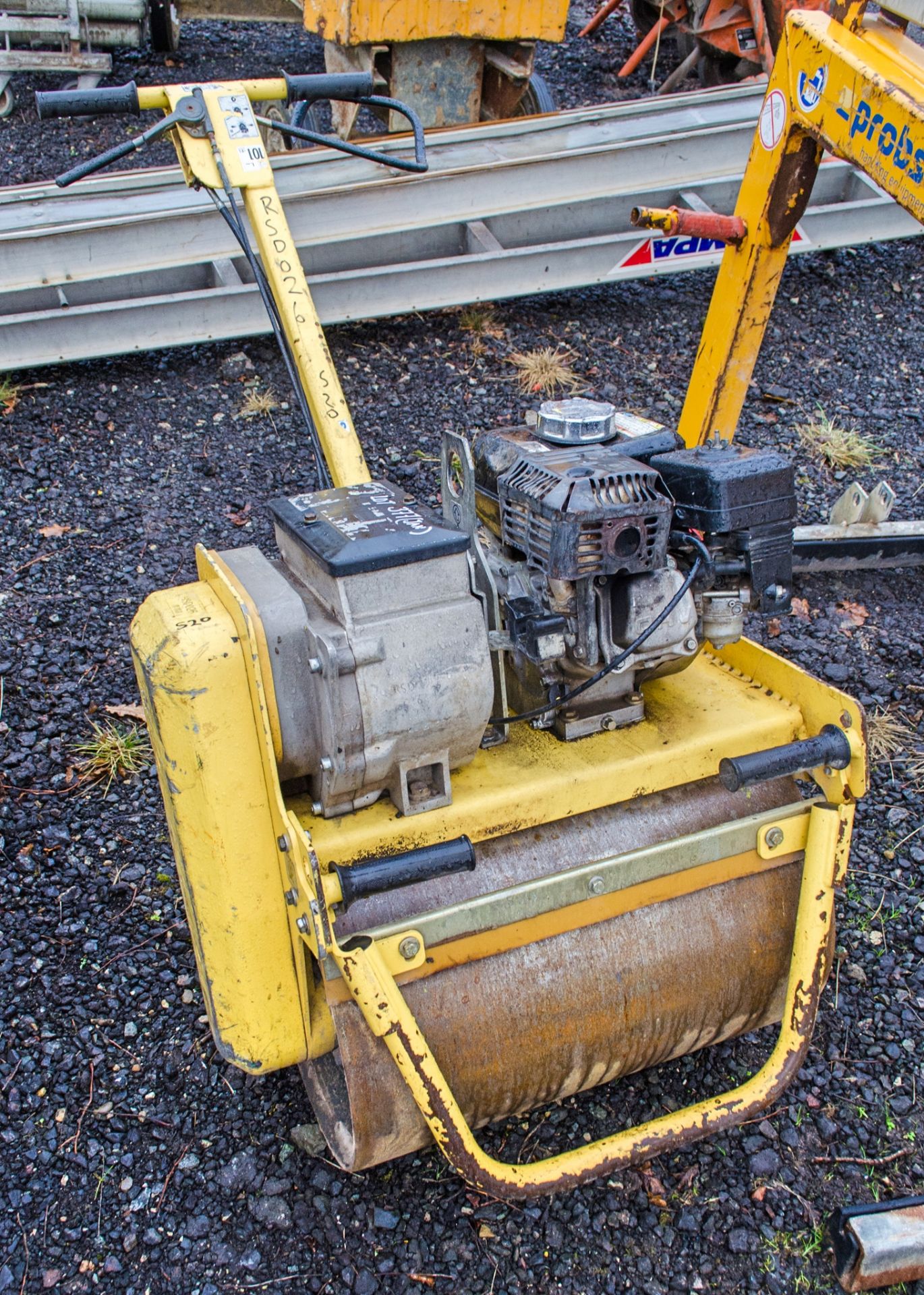 Bomag BW 55E petrol driven pedestrian roller RSD026