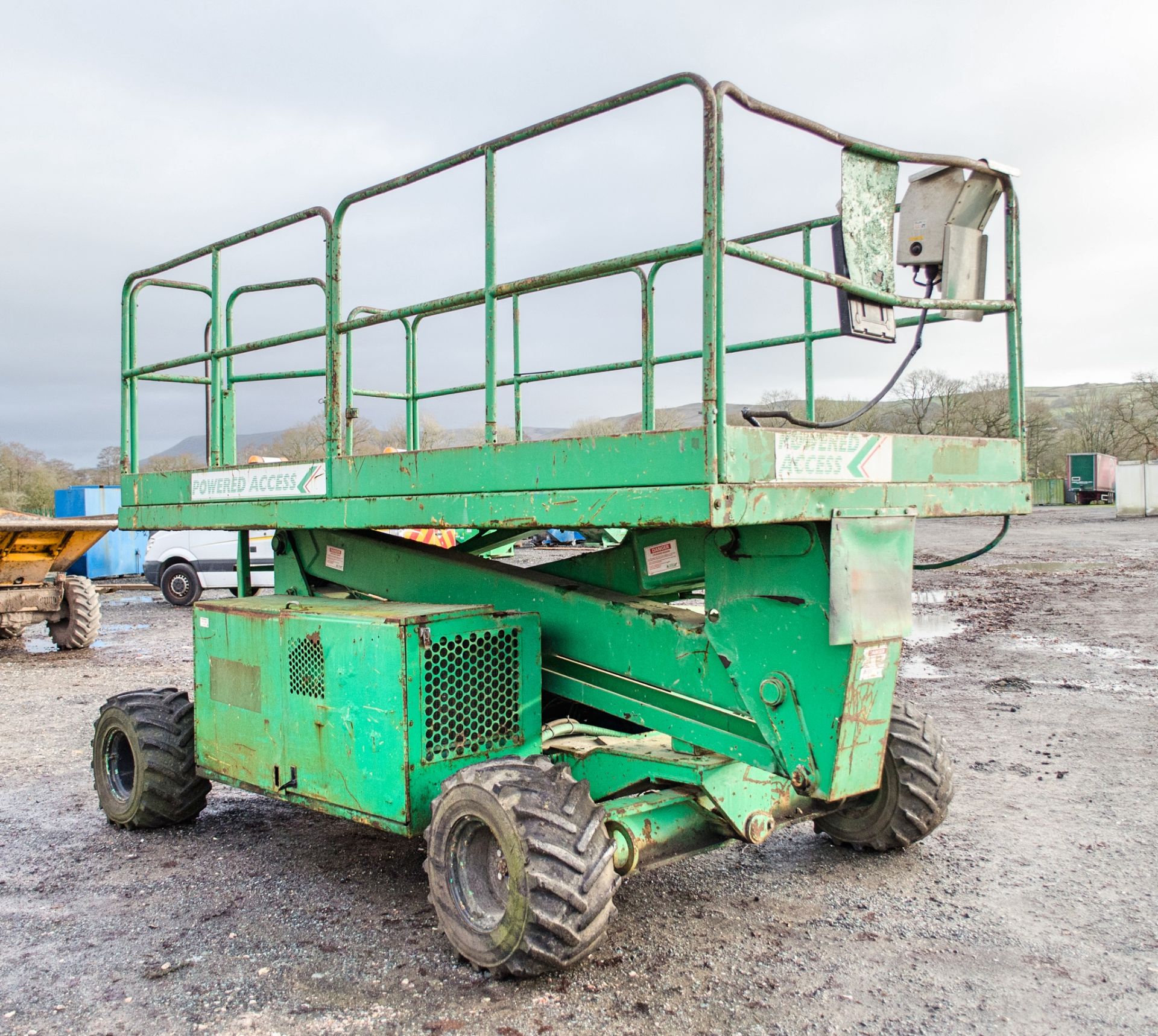 Simon Boxer diesel driven rough terrain 4x4 scissor lift access platform No VAT on hammer price - Image 2 of 13